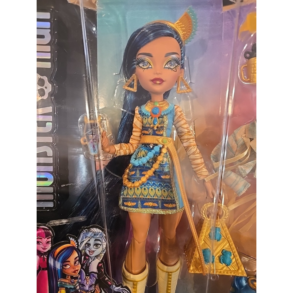 Monster High Leo DeNile With TUT & Accessories New/Box Has A Little Damage (091) - Picture 3 of 8